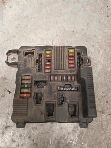 8200306033B RENAULT Блок предохранителей купить в Киев