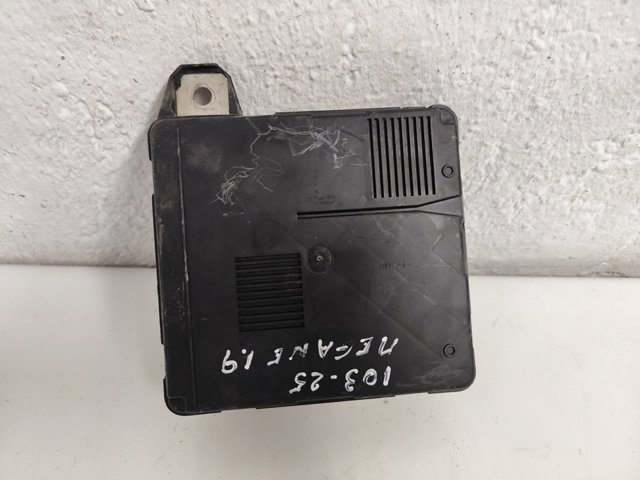 RENAULT 8200306033C в наличии Житомир