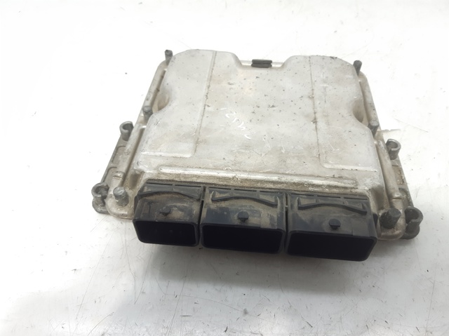 RENAULT 8200309318 Блок управления двигателем в наличии Одесса