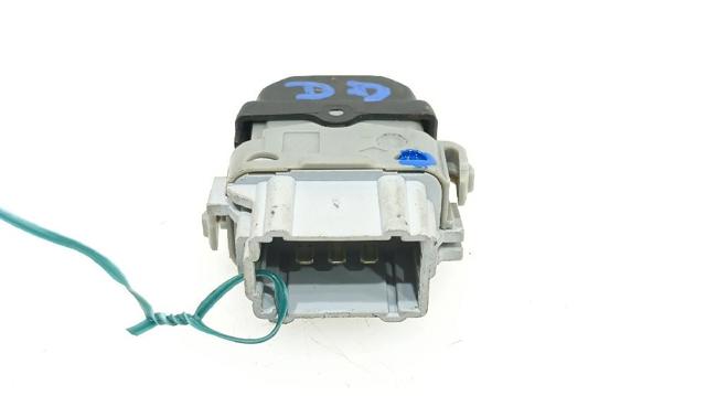 RENAULT 8200315013 Кнопка стеклоподъемника передняя в наличии Чернигов
