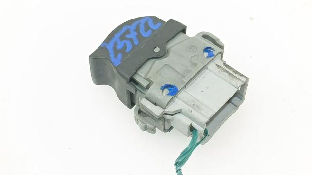 8200315027 RENAULT Кнопка блокировки дверей купить в Чернигов