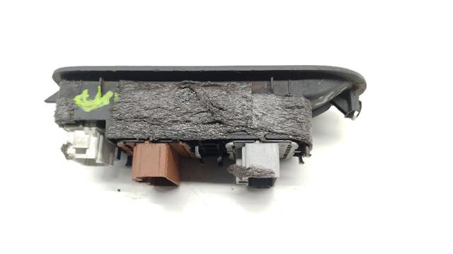8200315042 Кнопочный блок управления стеклоподъемником передний левый купить Полтава