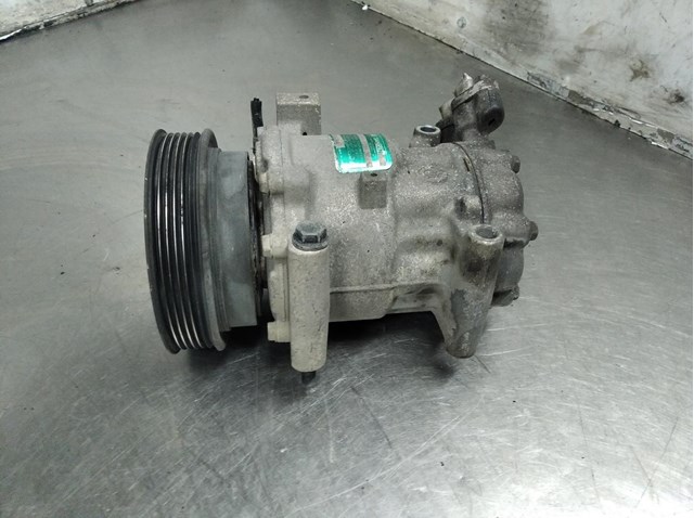 Compressor de ar condicionado para Renault Clio II 1.5 DCI (B/CB07) K9KA7 8200315744