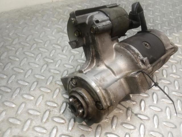 RENAULT 8200317008 Стартер в наличии Львов