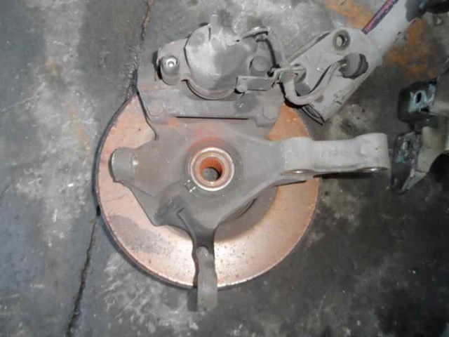 8200322078 RENAULT Цапфа передняя правая купить в Кривой Рог