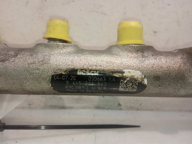 8200330912 RENAULT Распределитель топлива (рампа) купить в Павлоград