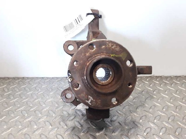 RENAULT 8200345944 Цапфа передняя левая в наличии Черновцы