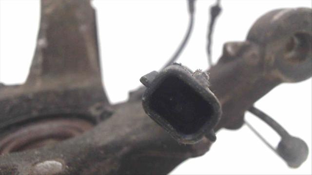RENAULT 8200345945 Цапфа передняя правая в наличии Кривой Рог