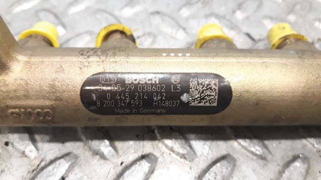 RENAULT 8200347593 Распределитель топлива (рампа) в наличии Ужгород