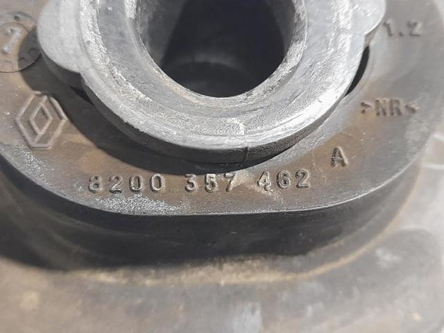 RENAULT 8200357462 Левая подушка двигателя в наличии Черкассы
