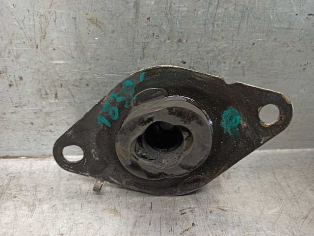 RENAULT 8200357462 Подушка (опора) двигателя левая в наличии Одесса