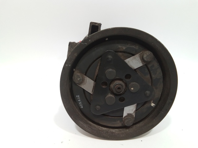 NISSAN 8200365787 Компрессор кондиционера в наличии Киев