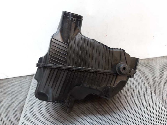 8200369798 RENAULT Корпус фильтра купить в Николаев