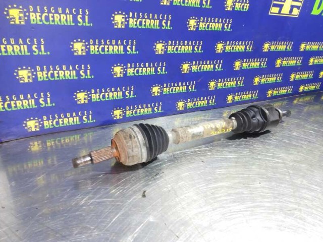 8200375537 RENAULT Полуось (привод) передняя левая купить в Днепр