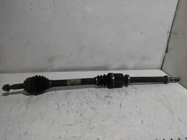 8200376095 RENAULT Полуось (привод) передняя правая купить в Хмельницкий