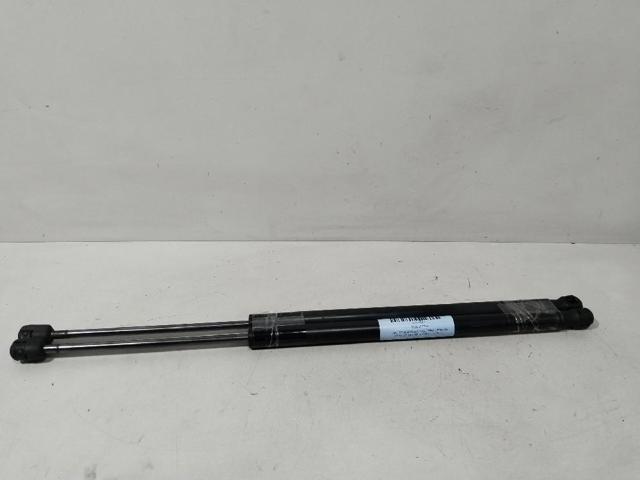 8200377789 RENAULT Амортизатор багажника купить в Украина