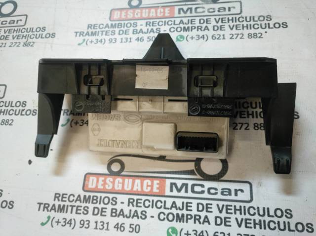 RENAULT 8200380298 Часы салонные в наличии Сумы