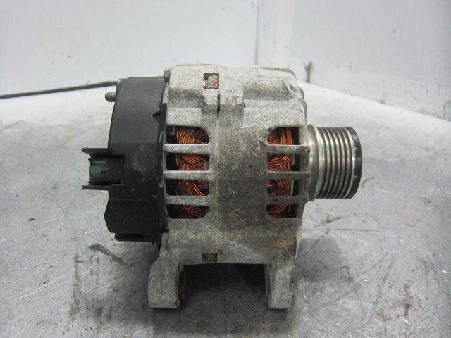 RENAULT 8200385098 Генератор в наличии Николаев