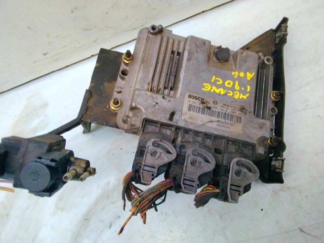 8200386508 RENAULT Блок управления двигателем купить в Харьков