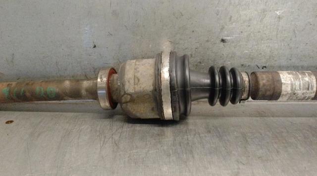 8200387411 RENAULT Правая полуось купить в Киев