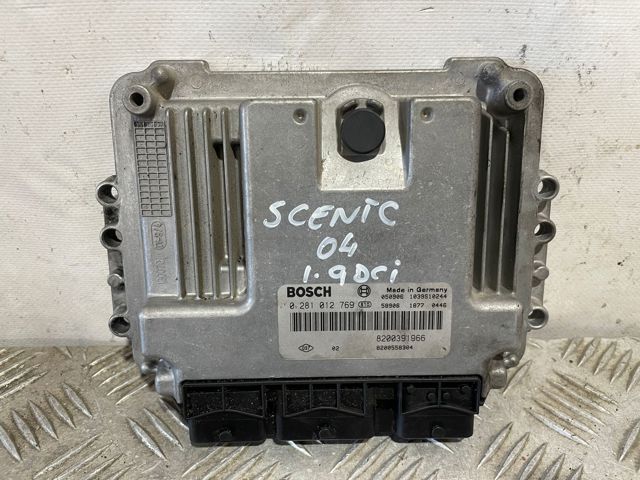 Unidade de controle do motor UCE para Renault Megane II Sedan 1.9 dCi (LM0G, LM1G, LM2C) F9QB8 8200391966