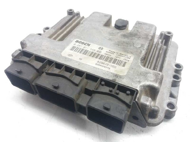 Unidade de controle do motor UCE para Renault Scénic II (jm0/1_) (2003-2006) 1.9 dCi (jm0g,jm12,jm1g,jm2c) f9q812 8200391966