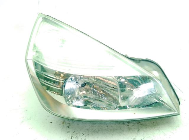 RENAULT 8200394704 Правая фара в наличии Черновцы
