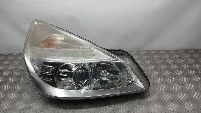 RENAULT 8200394707 Правая фара в наличии Ирпень
