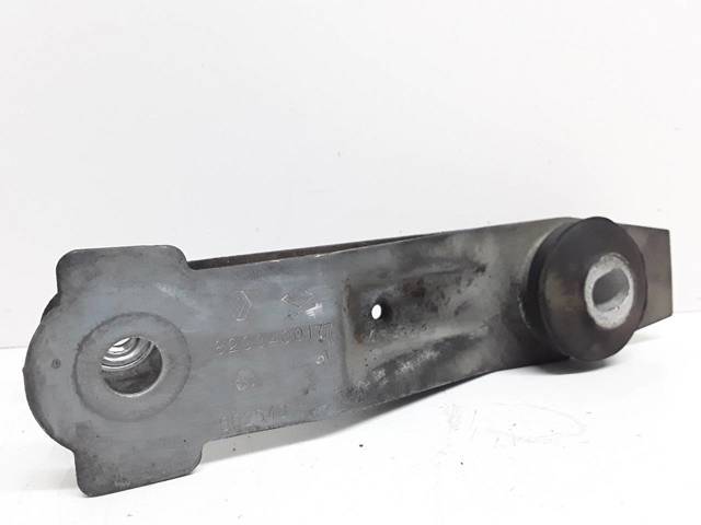 RENAULT 8200400177 Кронштейн подушки (опоры) двигателя правой в наличии Полтава