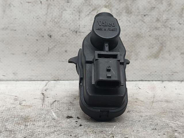 Corretor da luz 8200402521 RENAULT