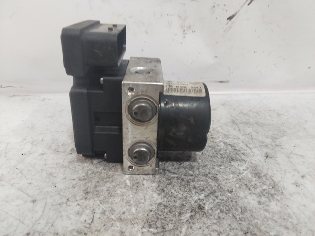 8200403322F RENAULT купить в Николаев