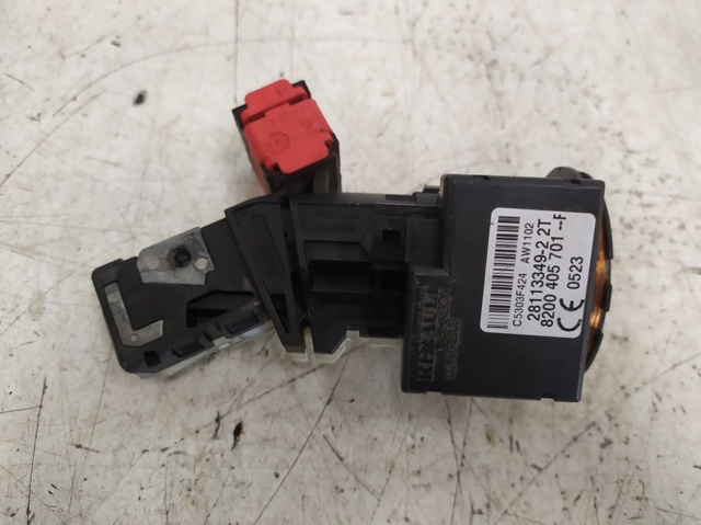 RENAULT 8200405701F в наличии Черновцы