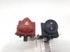 Botão de ativação do sinal de emergência 8200407415 RENAULT