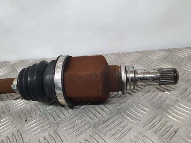 RENAULT 8200408417 Левая полуось в наличии Киев