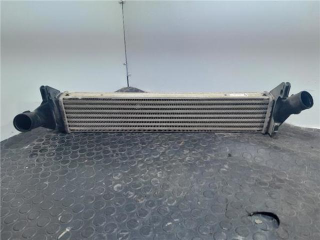Radiador de intercooler 8200409045 RENAULT