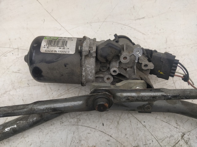 RENAULT 8200409692D Трапеция стеклоочистителя в наличии Украина
