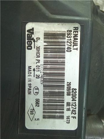 RENAULT 8200412742F Правая фара в наличии Полтава