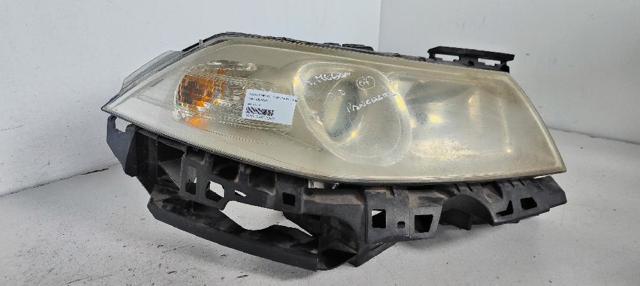RENAULT 8200412742F Фара правая в наличии Черновцы