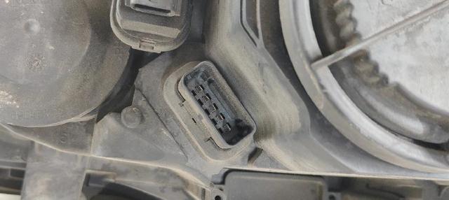 RENAULT 8200412742F Правая фара в наличии Винница