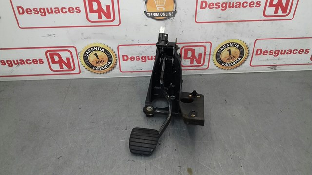 Pedal do freio 8200420699 Renault (RVI)