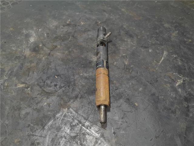 8200421897 RENAULT Топливные форсунки купить в Черновцы