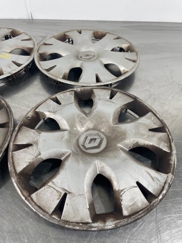 RENAULT 8200422604 Колпак колесного диска в наличии Житомир