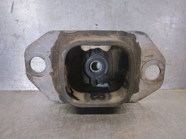RENAULT 8200423501 Подушка (опора) двигателя левая в наличии Одесса