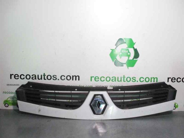Grelha do radiador 8200426365 RENAULT