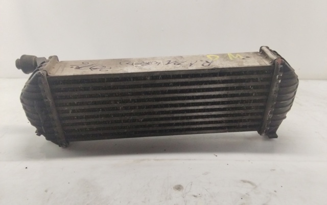 Radiador de intercooler 8200427469 RENAULT