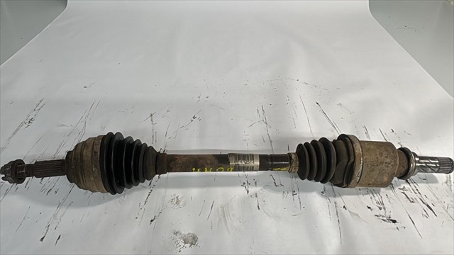 8200432514 RENAULT Полуось (привод) передняя левая купить в Житомир