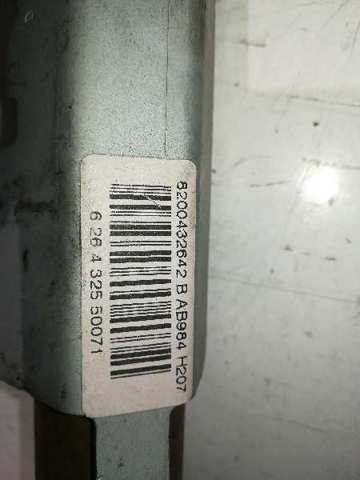 8200432642 RENAULT Шторка боковая, правая купить в Ужгород