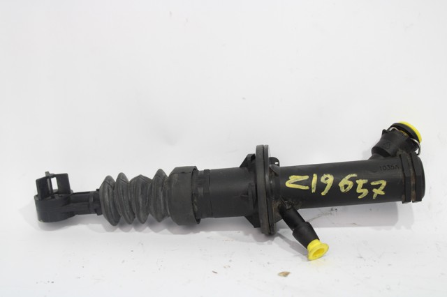 8200436137 RENAULT Главный цилиндр сцепления купить в Хмельницкий