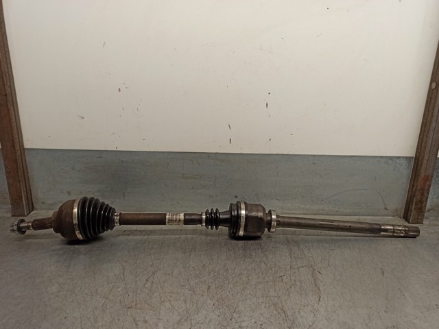 8200436849 RENAULT Правая полуось купить в Одесса