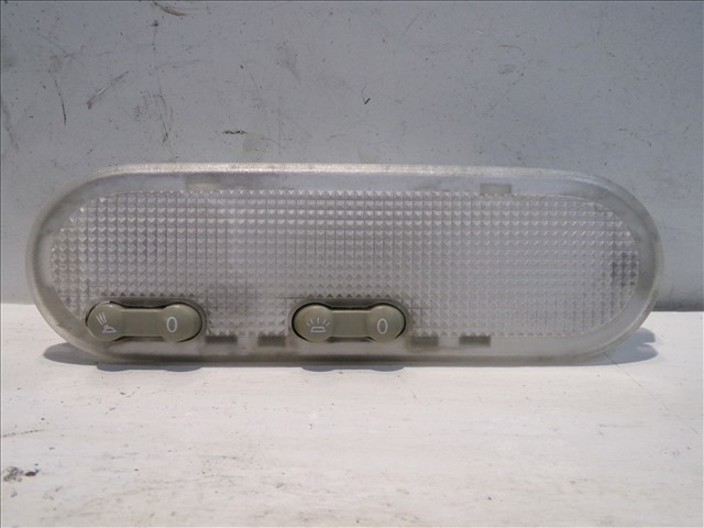 OPEL 8200439423 Плафон салона в наличии Запорожье